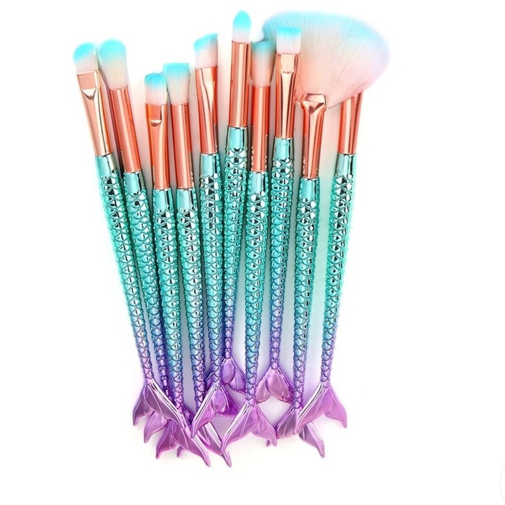 Mermaid bag & brushes!